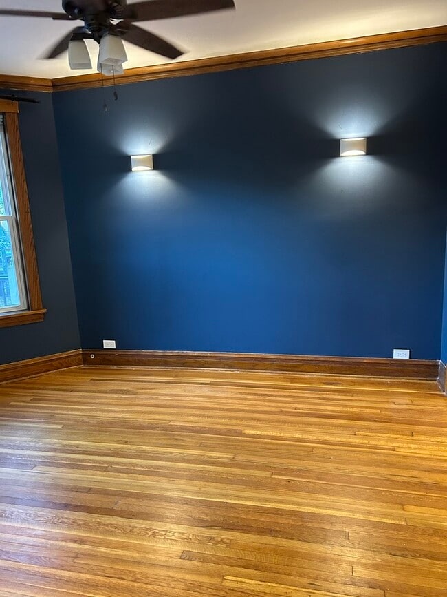 Photo - 2520 N Talman Ave Unit 1