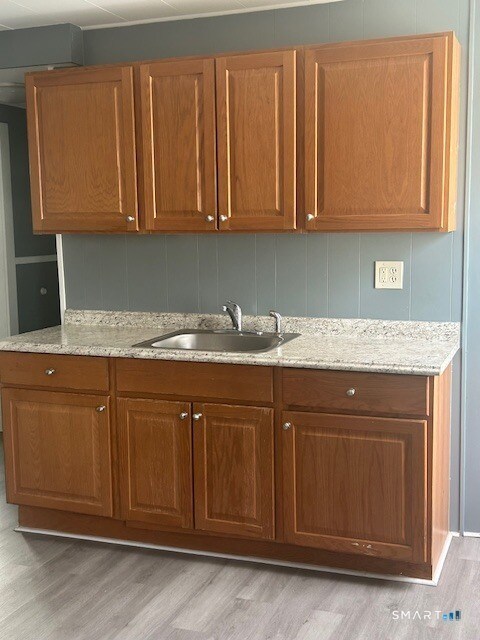 Photo - 20 Lounsbury Ave