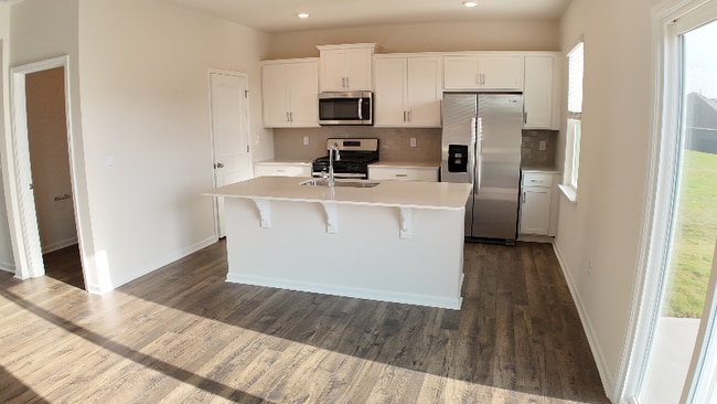 Photo - 969 Pineland Dr