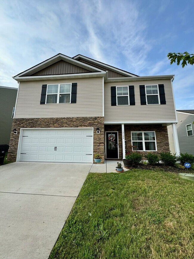 Photo - West Knoxville 37932  - 3 bedroom, 2.5 bat...