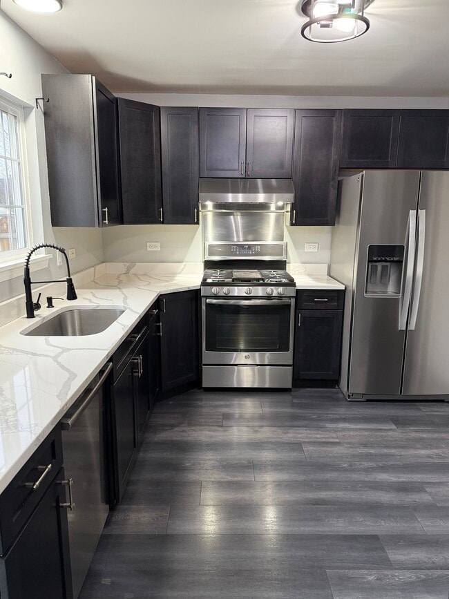 Photo - 229 Pembrook Ct