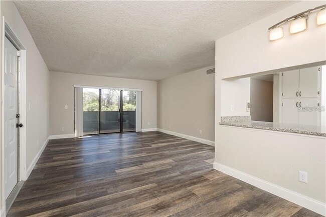 Photo - 8209 Sun Spring Cir Unidad 12