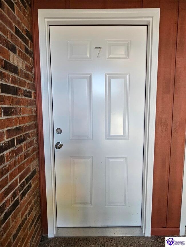 Building Photo - 608 N Woodland Dr Unit #7 Rental