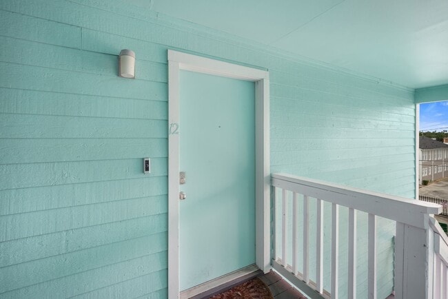 Photo - Spacious 2BR/2BA third floor South Tampa c...