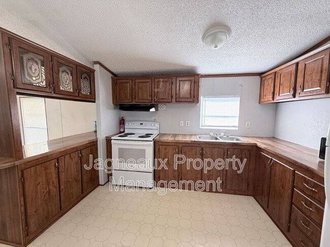 Photo - 7775 LA-1133