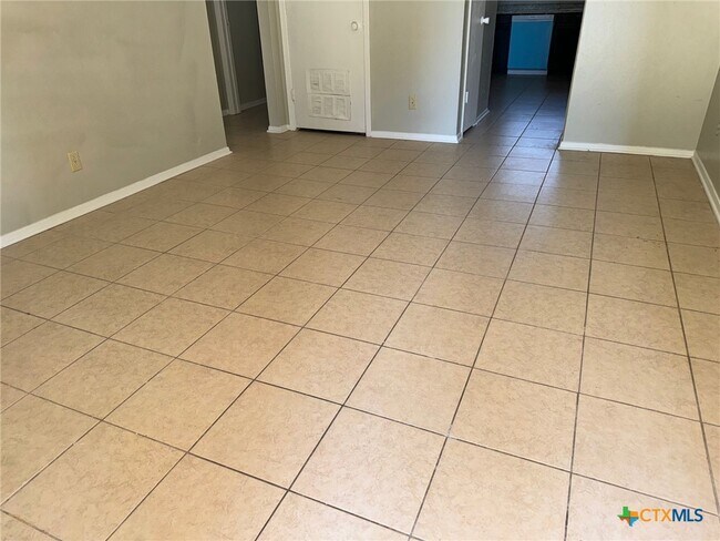 Photo - 1207 Charisse St Unidad C