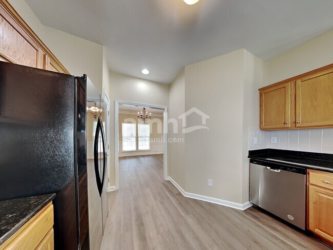 Photo - 7316 April Mist Trl