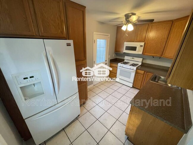 Photo - 20 Stewarton Ct