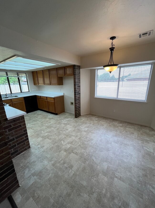 Photo - 1404 Bois D Arc Dr