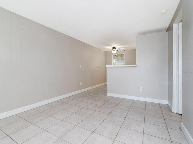 104 Karde Ln