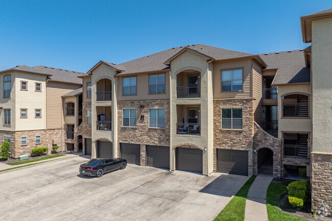 Park Avenue @ Boulder Creek - PARK AVENUE AT BOULDER CREEK
