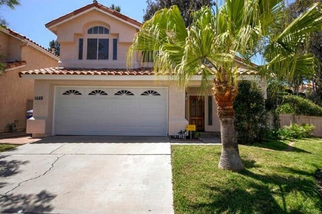 Beautiful 4Br/2.5Ba Home With Private Yard... - Beautiful 4Br/2.5Ba Home With Private Yard...