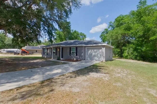 7 Locust Run Cir