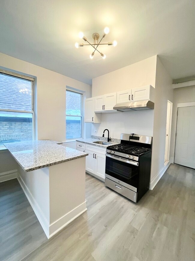 Photo - 2512 S Trumbull Ave Unit 3F