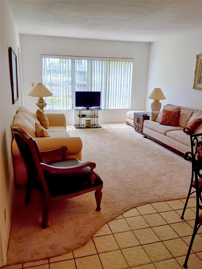 Photo - 3200 N Palm Aire Dr Unit 105