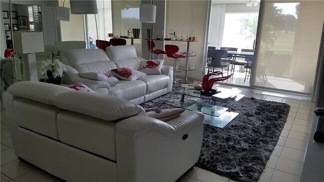 Photo - 605 Oaks Dr Condo Unit 101