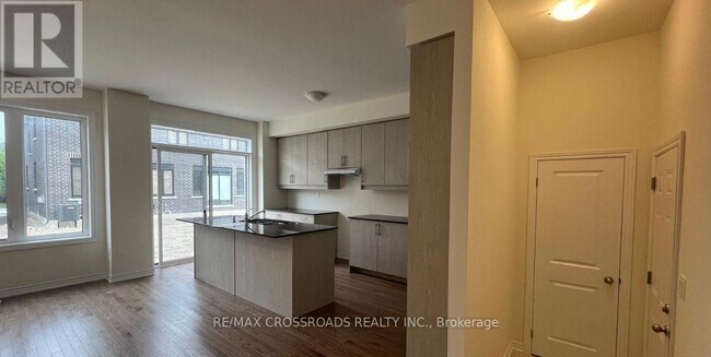 Photo - 22 Blick Crescent