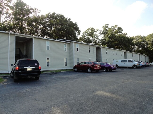 Photo - 2 Bedroom Apartment near VSU! Unidad 594-1616 E. MOORE ST, APT 12