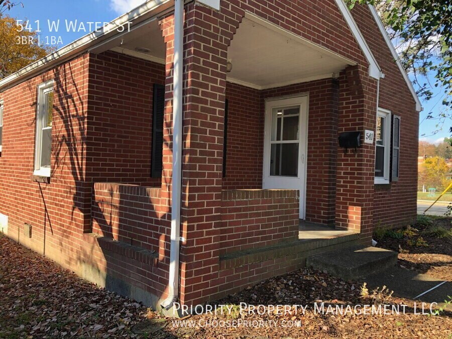 Photo - 541 W Water St