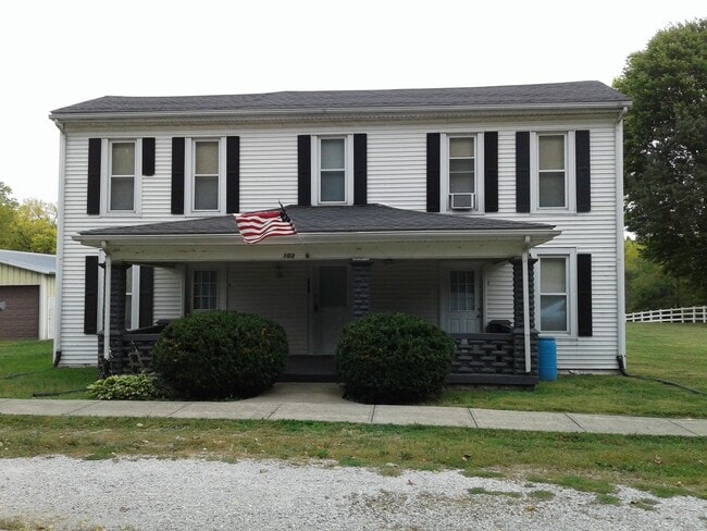 Building Photo - Cute 2BR in North Salem!