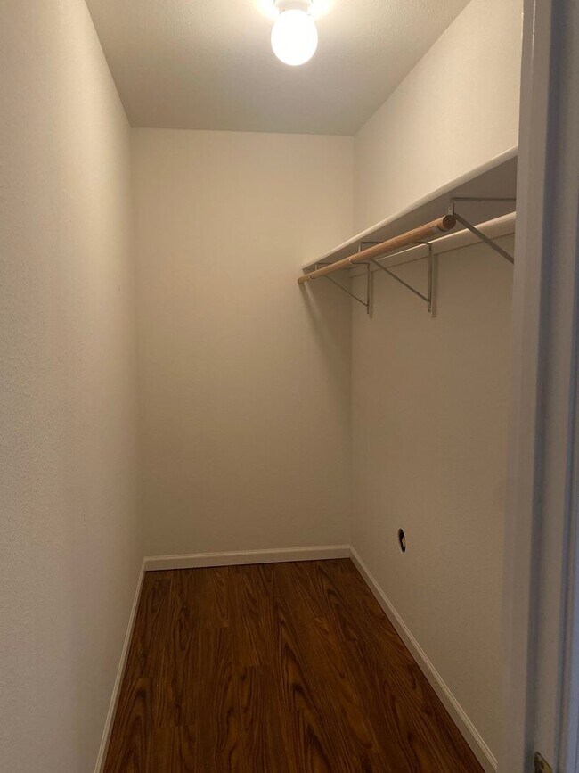 3 Bedroom Duplex Located In North Columbia Rental House Rental in