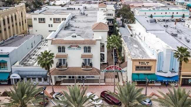 Building Photo - 128 S Beach St Unit 205