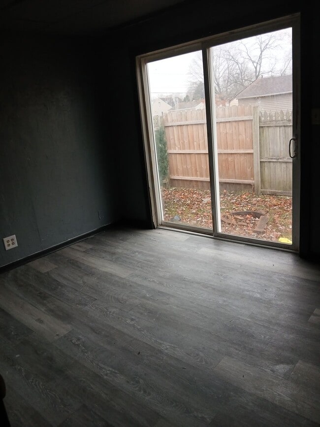 Photo - 3504 Blackstone Ave