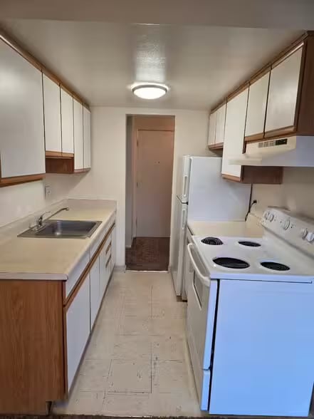 Photo - Sir Richard Apartments