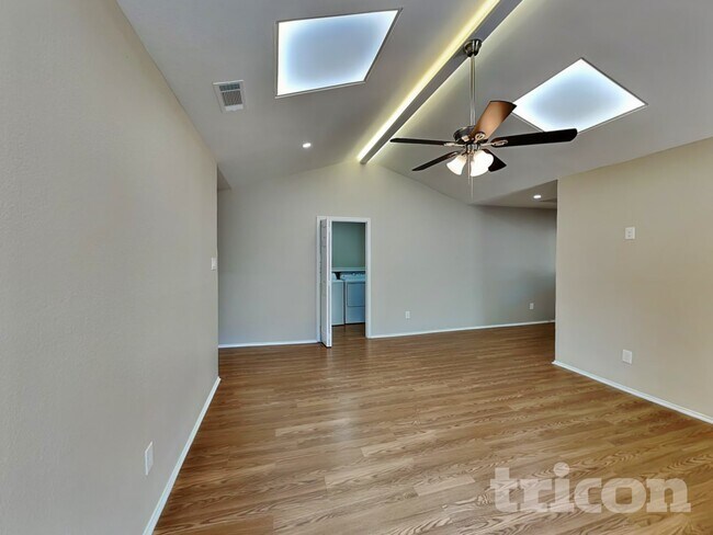 Photo - 1109 Glen Creek Dr