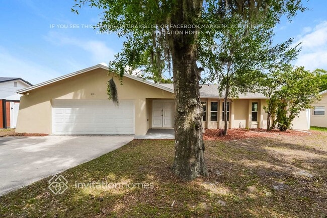 Building Photo - 918 Rangeline Rd