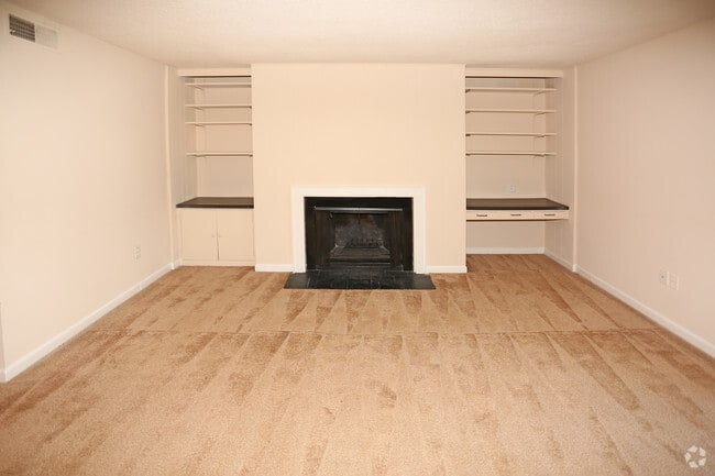 1BR-1BA 960SF