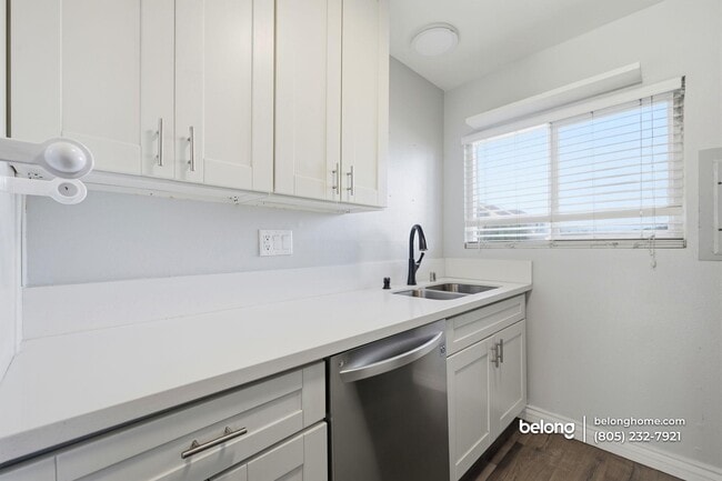 Photo - 267 S Ventura Rd Unit 280