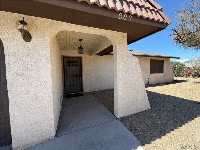 Photo - 883 Los Flores St