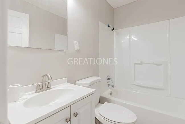 Photo - 2029 Glenridge Dr