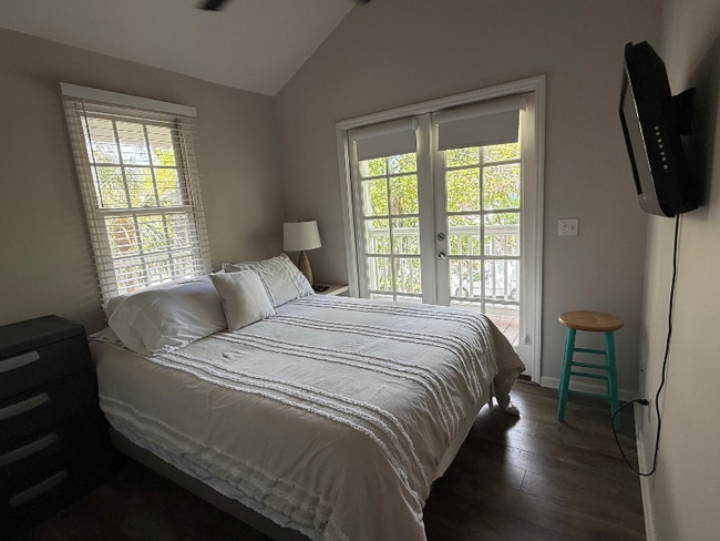 56 Golf Club Dr