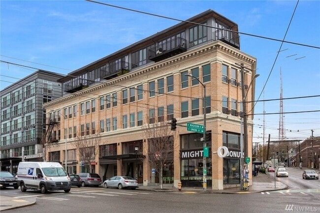 Historic Trace Lofts at 12th and Madison - 1408 12th Ave Unit 204