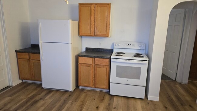 Photo - 1503 Gilbert St