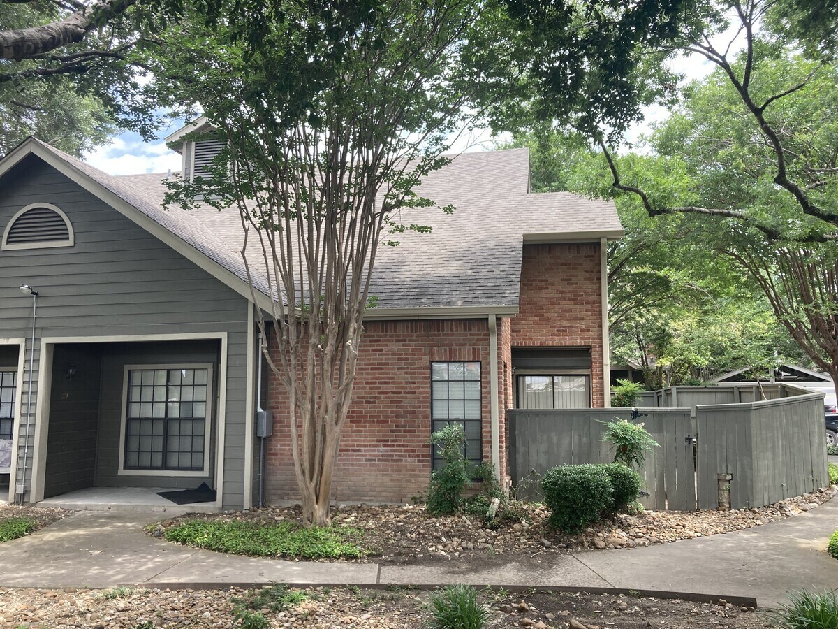 Photo - 39 Chapel Hill Cir