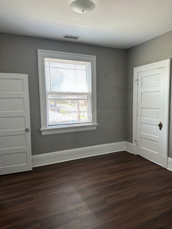 Photo - 283 Park Ave W Unit 6