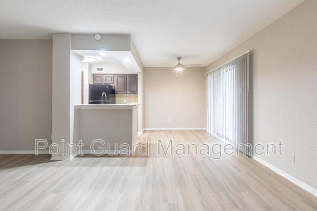 Photo - 2216 Ridgmar Plaza