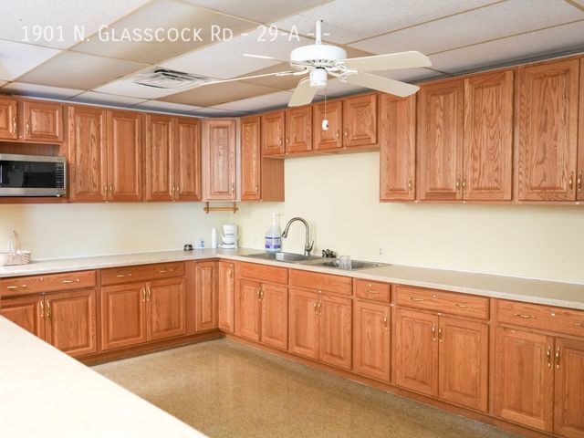 Photo - 1901 N Glasscock Rd