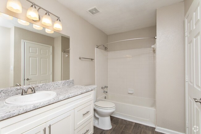 1BR, 1BA