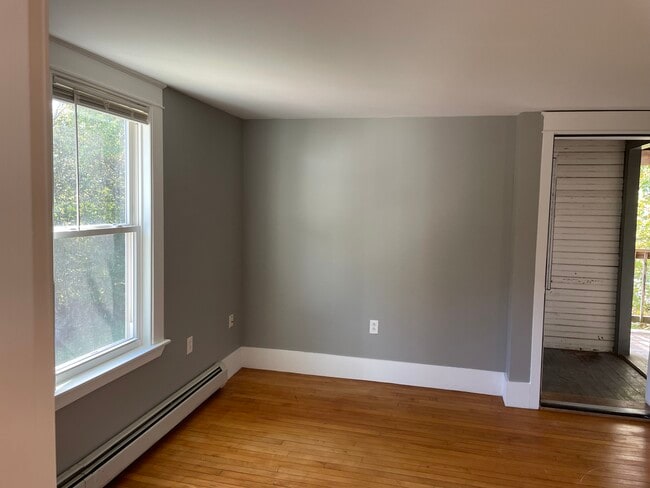 Photo - 6 York St Unit # 2