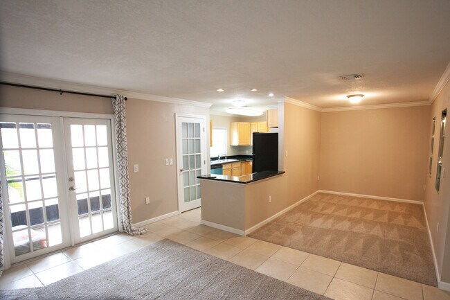 Photo - 101 Summer Pl Unidad 2