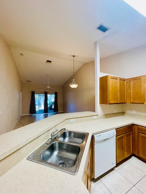 Photo - 201 Keen Terrace
