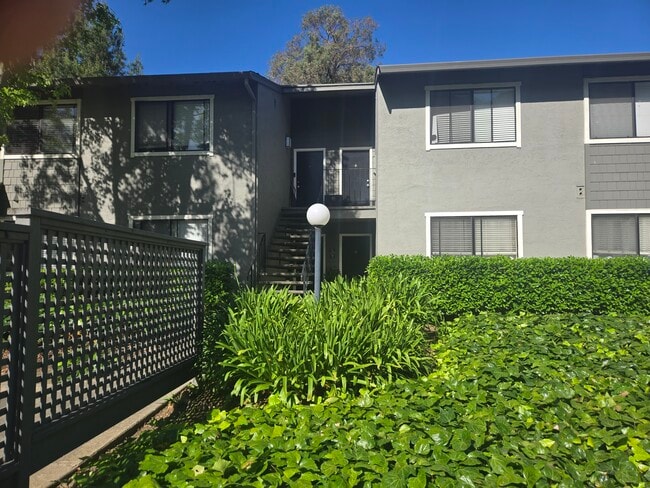 Photo - 900 Cambridge Dr Unit 900 Cambridge drive  # 141