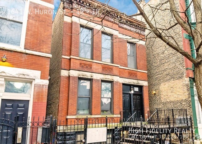 Building Photo - 1641 W Huron St Unit 1R Rental