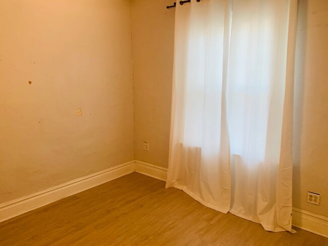 Photo - 94 S 700 E St