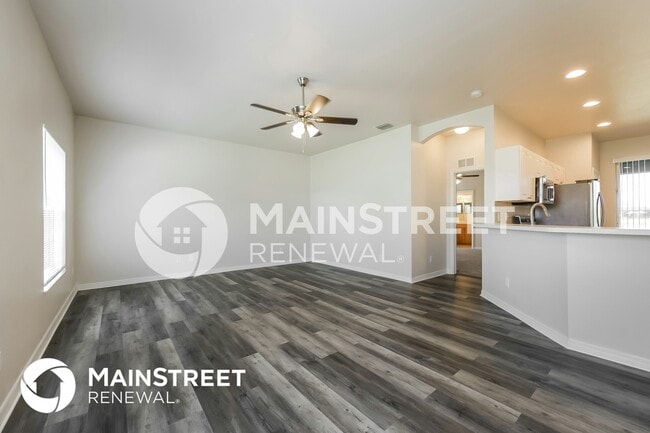 Photo - 3808 20th St W