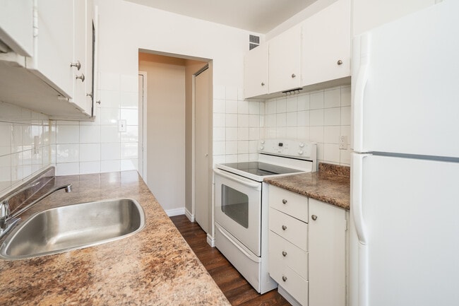 Photo - Greystone Place